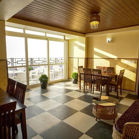 Hotel Hill Queen Near Sherpa Gumba Darjeeling Mall 5 Min Couple Friendly מראה חיצוני תמונה